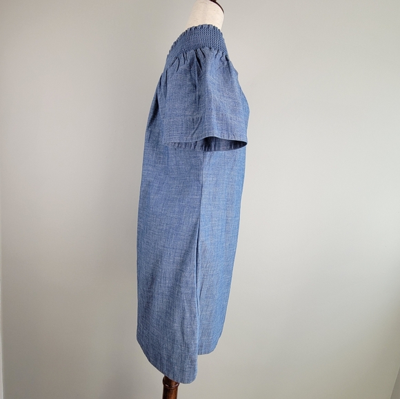 J Crew Off Shoulder Smocked Chambray Denim Dress SZ 8 - Picture 8 of 15